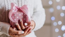 romantic-unique-gifts-for-women