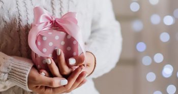 romantic-unique-gifts-for-women